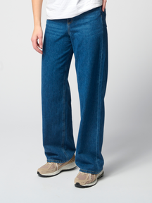 The Original Performance Jeans leathan - denim meánach gorm