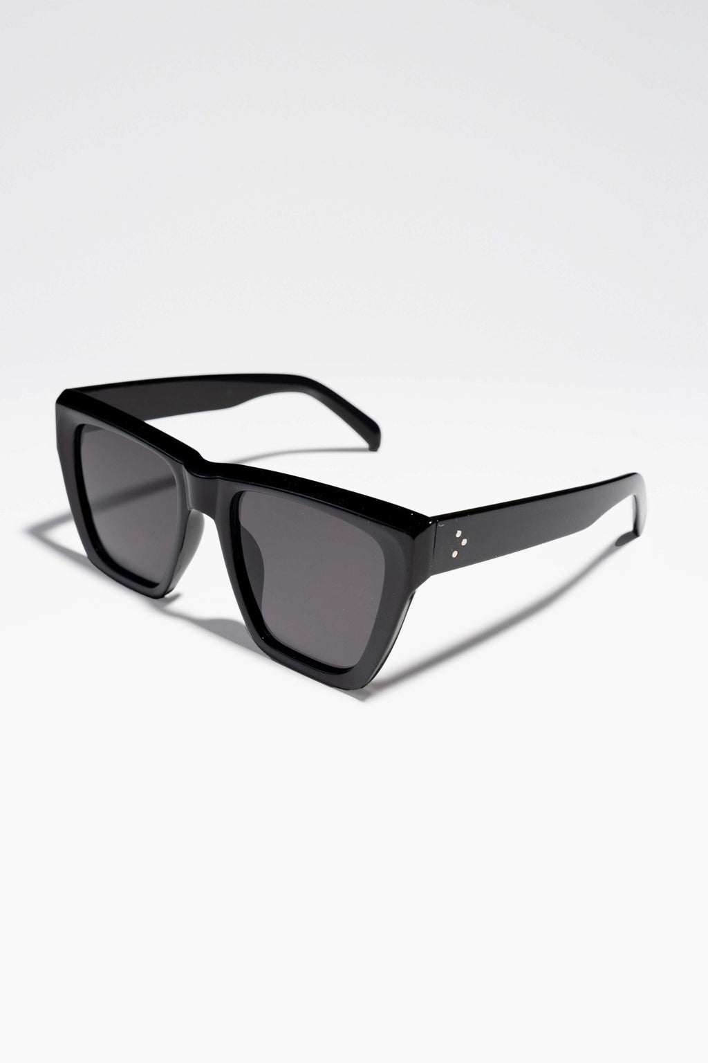 Mischa Sunglasses - Black/Black