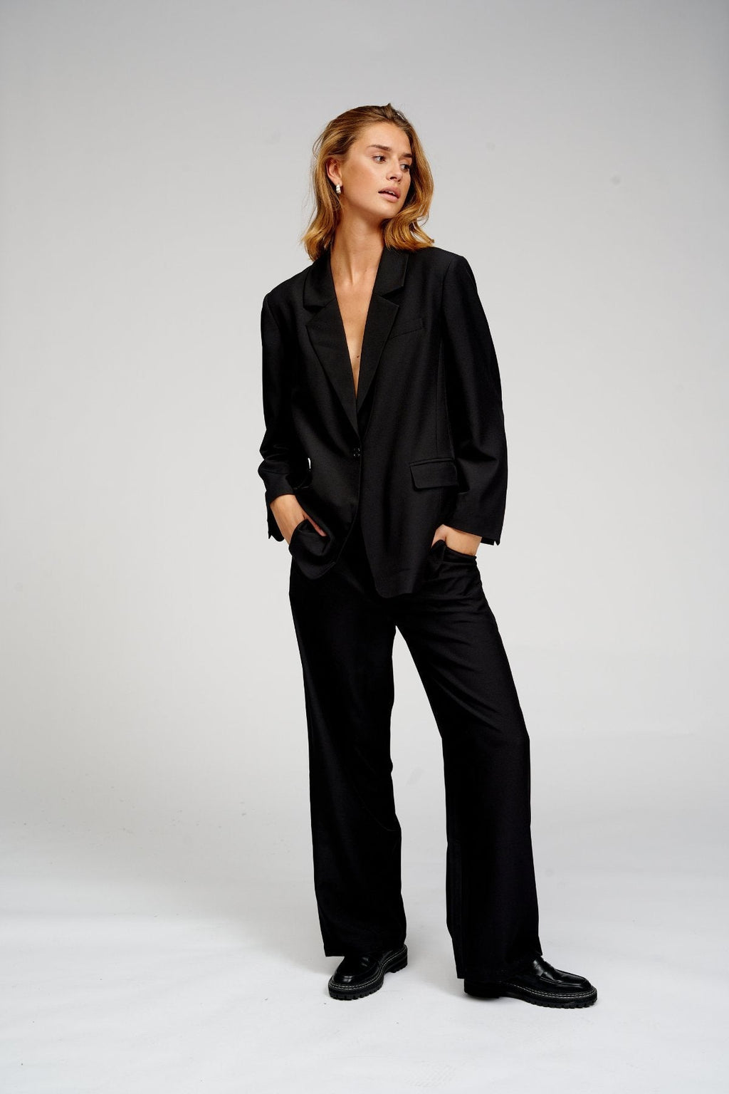 Oversized Suit (Black) - Package Deal