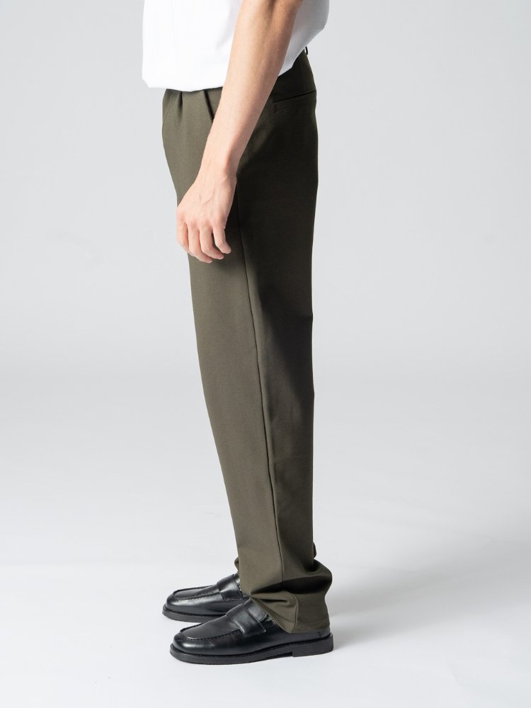 Performance Pants Wide - Army Green