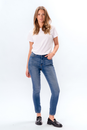 The Original Performance Skinny Jeans - Light Blue Denim