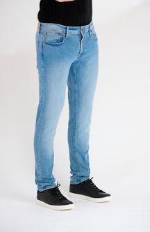 The Original Performance Jeans (caol) - denim gorm éadrom