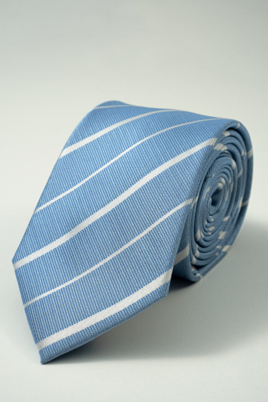 领带 - 浅蓝色条纹