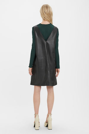 Bella potiahla Kjole - triedenie