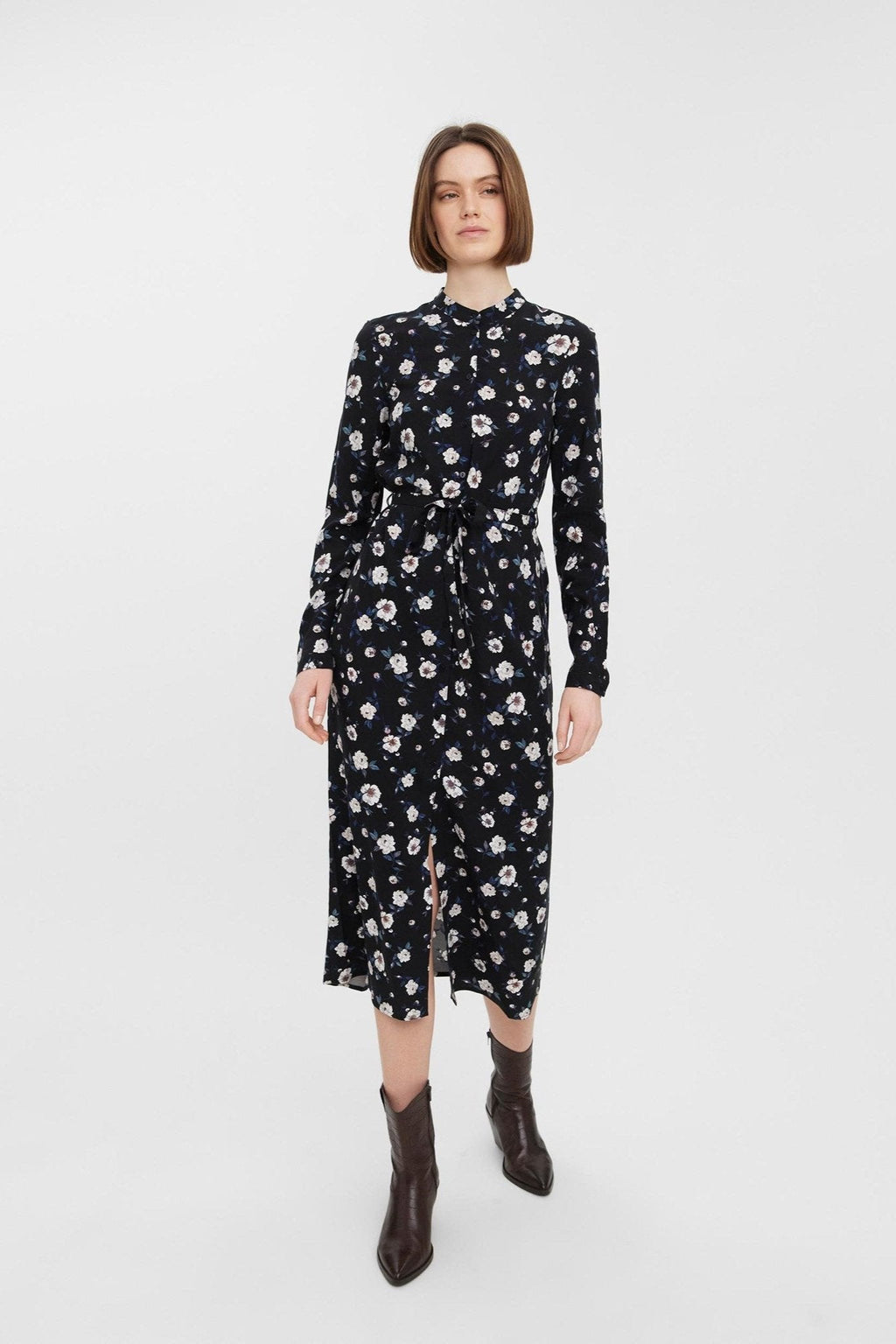 Gúna léine muinchille fada éasca - dubh