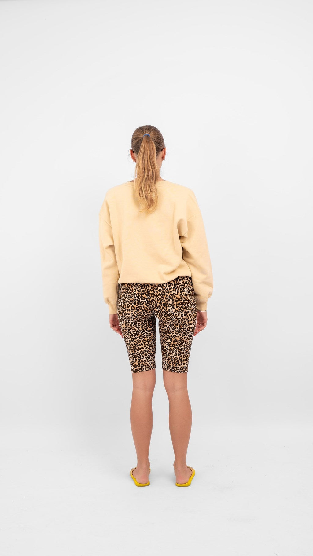 Kratke hlače u almi - leopard