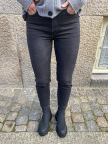 艾米丽高腰牛仔裤 - 黑色牛仔布