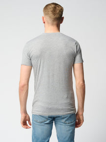 肌肉T恤 - 浅灰色