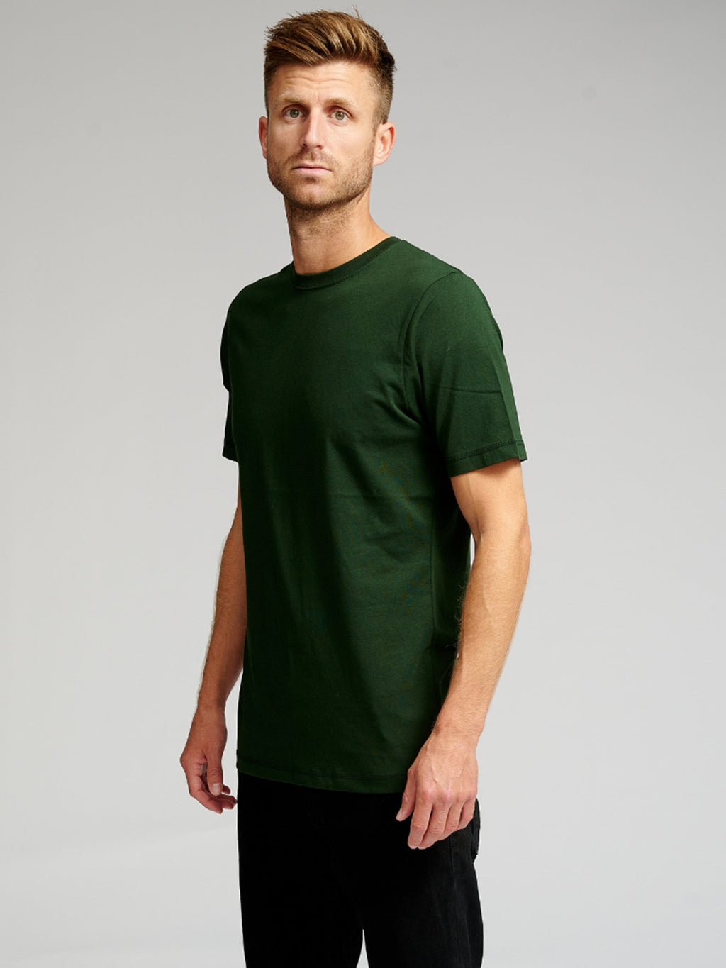 Organický Basic Tričko - tmavo zelená