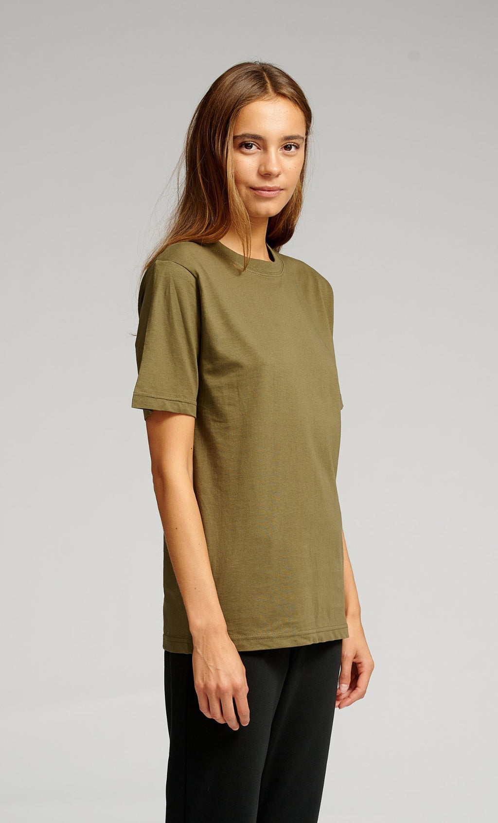 Predimenzionirana majica - vojska zelena