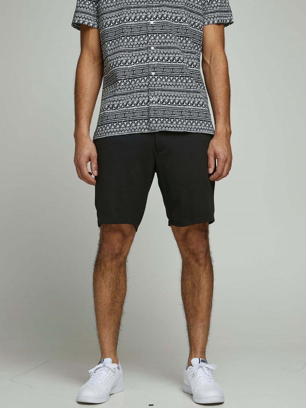 Performance Shorts - dubh