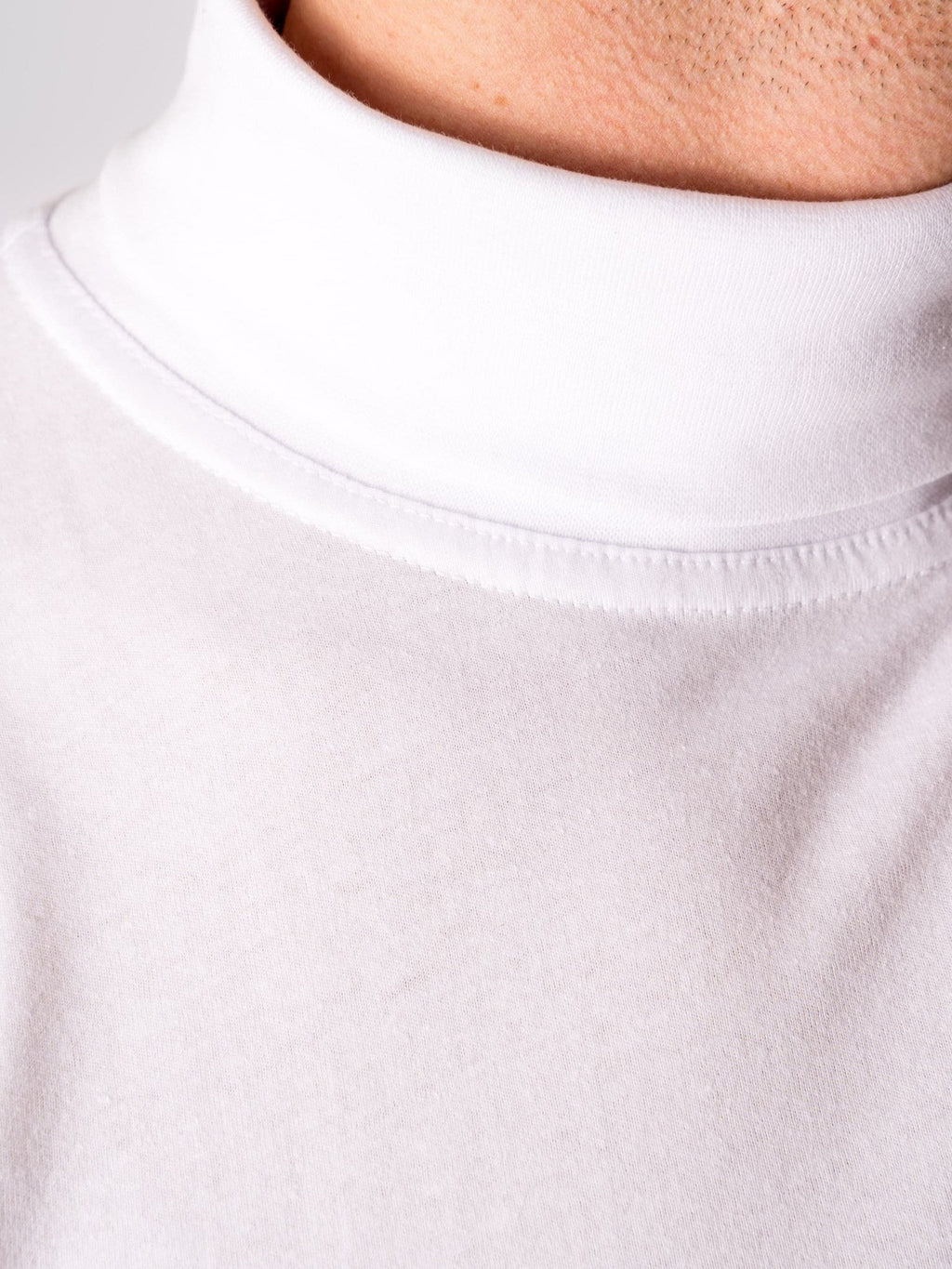 Džemper za ogrlicu - bijeli