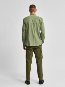 Slim Fit tričko v organickej bavlne - zelená
